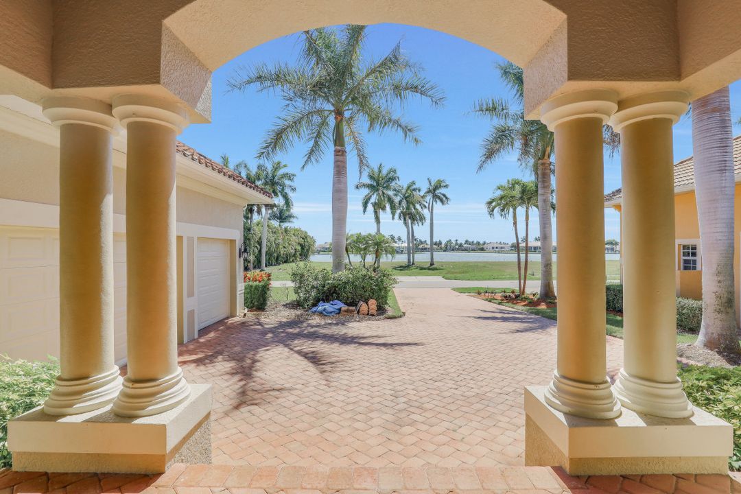 1756 Ludlow Rd, Marco Island, FL 34145
