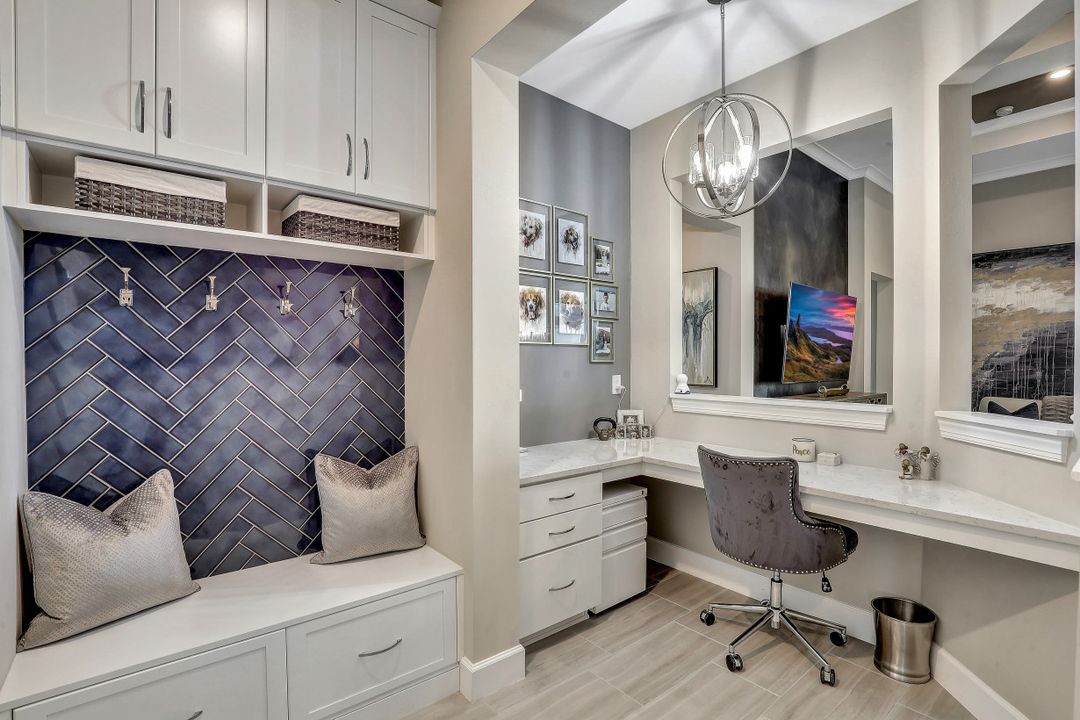 19311 Elston Wy, Estero, FL 33928