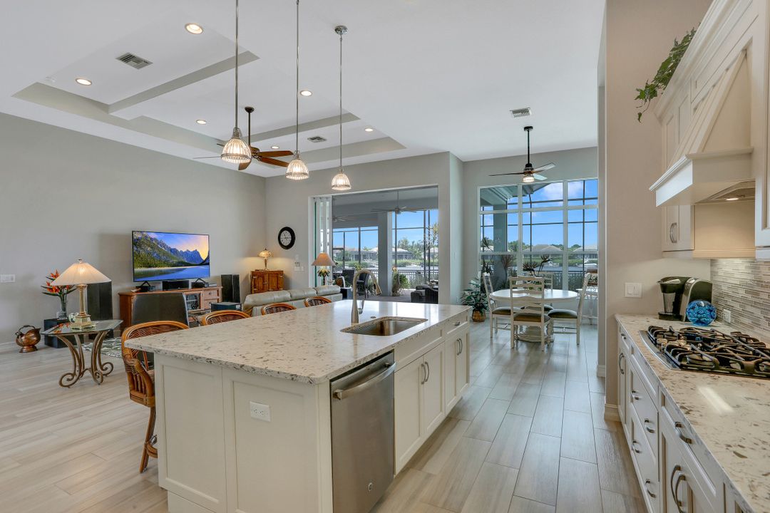 17212 Hidden Estates Cir, Fort Myers, FL 33908