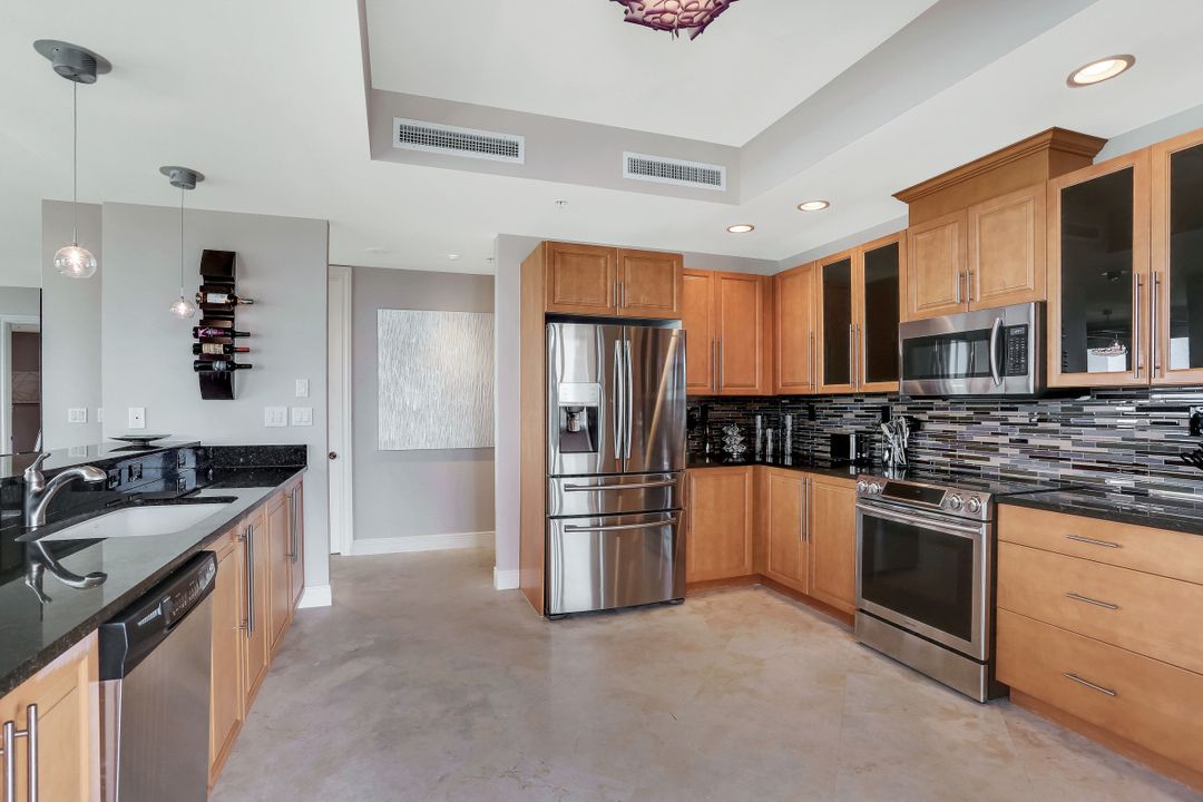 4951 Bonita Bay Blvd #2101, Bonita Springs, FL 34134