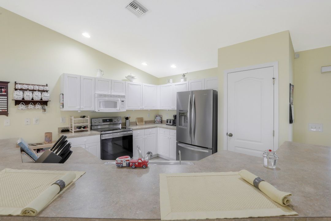 308 NW 22nd Ct, Cape Coral, FL 33993