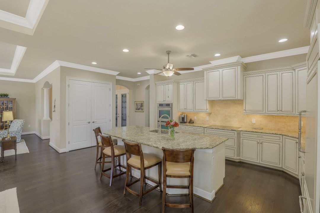 18600 Cypress Haven Dr, Fort Myers, FL 33908