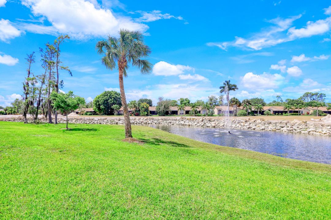 12724 Hunters Ridge Dr, Bonita Springs, FL 34135