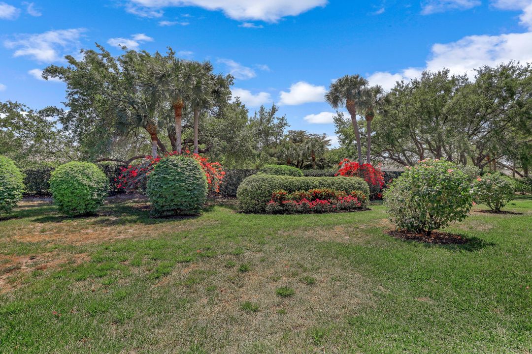 1782 Imperial Golf Course Blvd #c-104, Naples, FL 34110