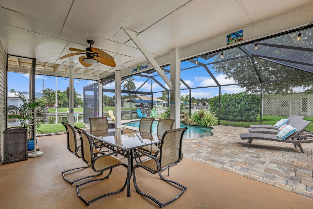 3668 Clipper Ln, Saint James City, FL 33956