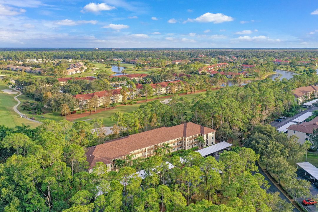 5767 Deauville Cir #D-303, Naples, FL 34112