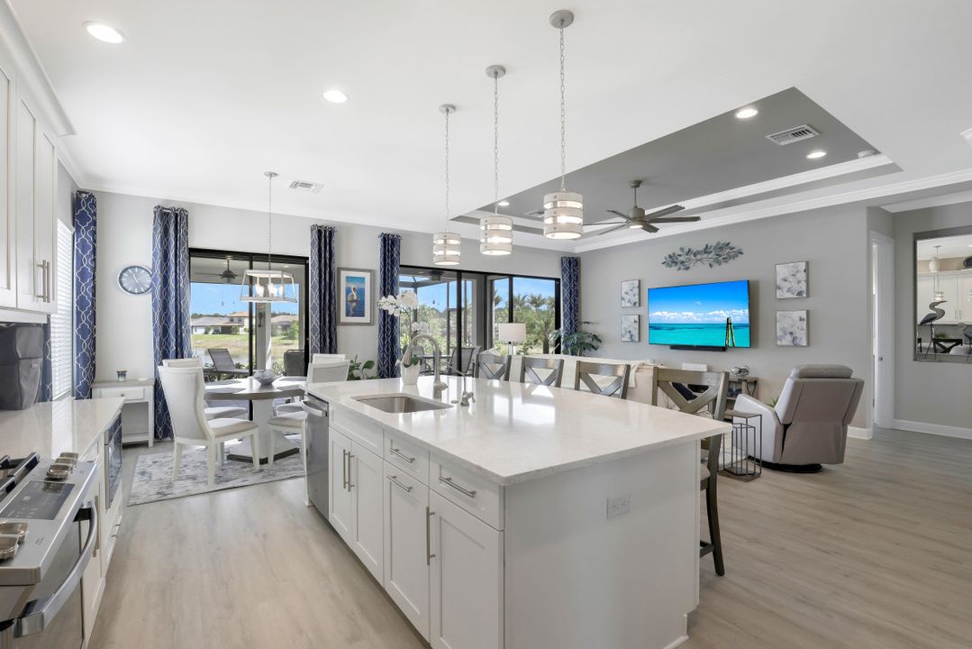 19698 Estero Pointe Ln, Fort Myers, FL 33908