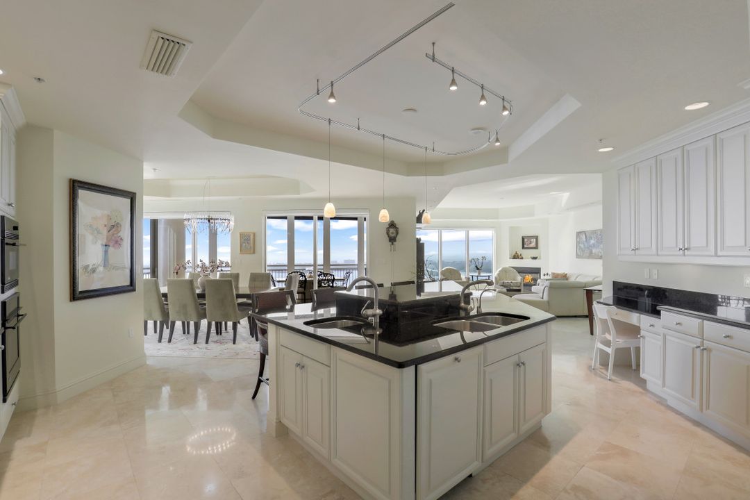 4931 Bonita Bay Blvd #2402, Bonita Springs, FL 34134