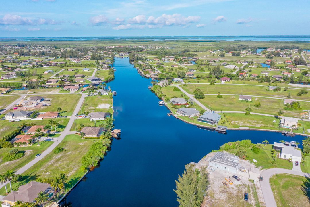 3519 NW 21st Terrace, Cape Coral, FL 33993