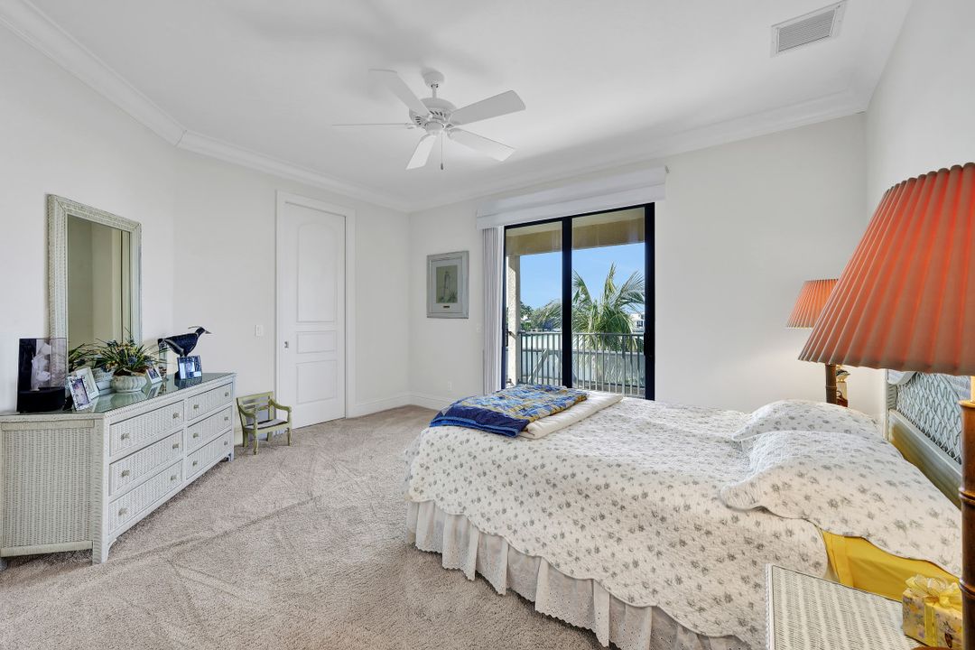 1415 Firwood Ct, Marco Island, FL 34145