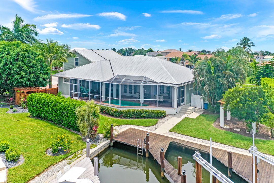 1767 Hummingbird Ct, Marco Island, FL 34145