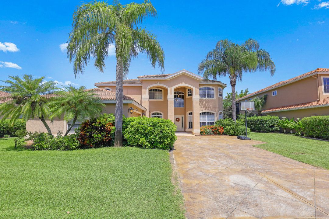 12493 Pebble Stone Ct, Fort Myers, FL 33913
