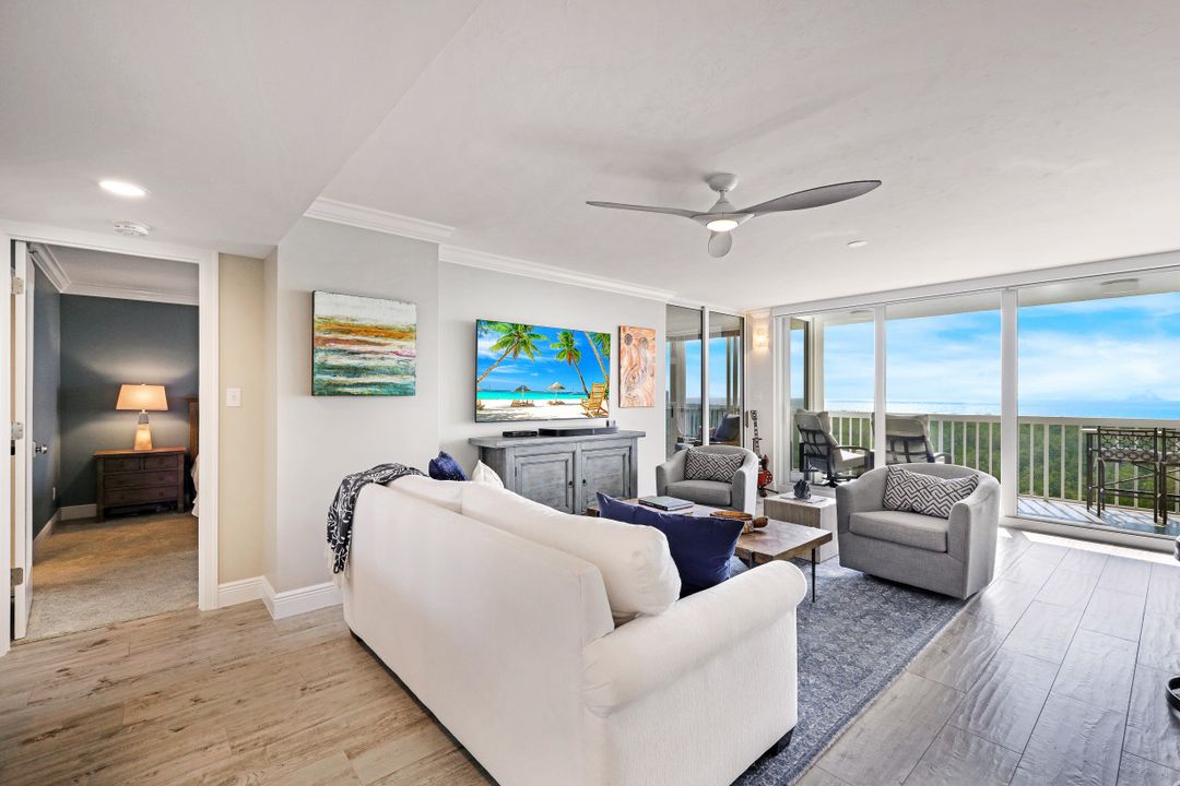 6573 Marissa Loop #1102, Naples, FL 34108