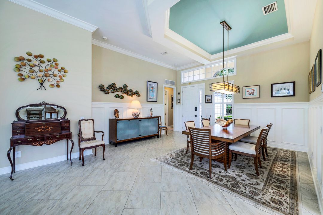 28625 Pienza Ct, Bonita Springs, FL 34135