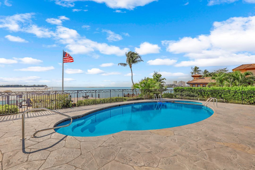 1461 Caxambas Ct, Marco Island, FL 34145