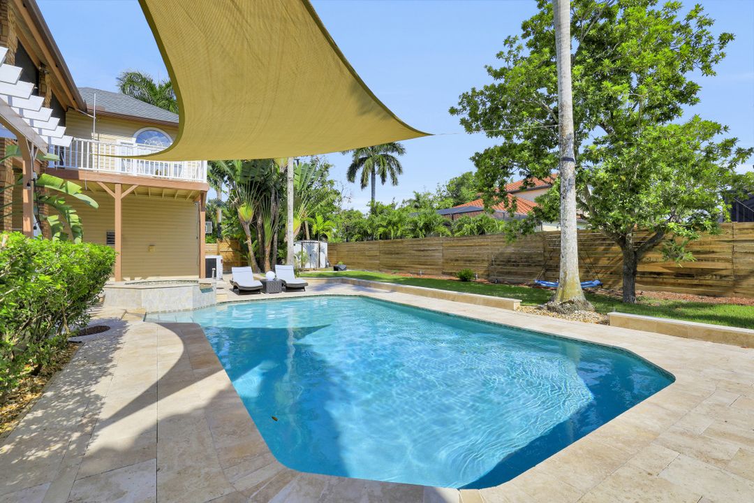 1320 Alcazar Ave, Fort Myers, FL 33901