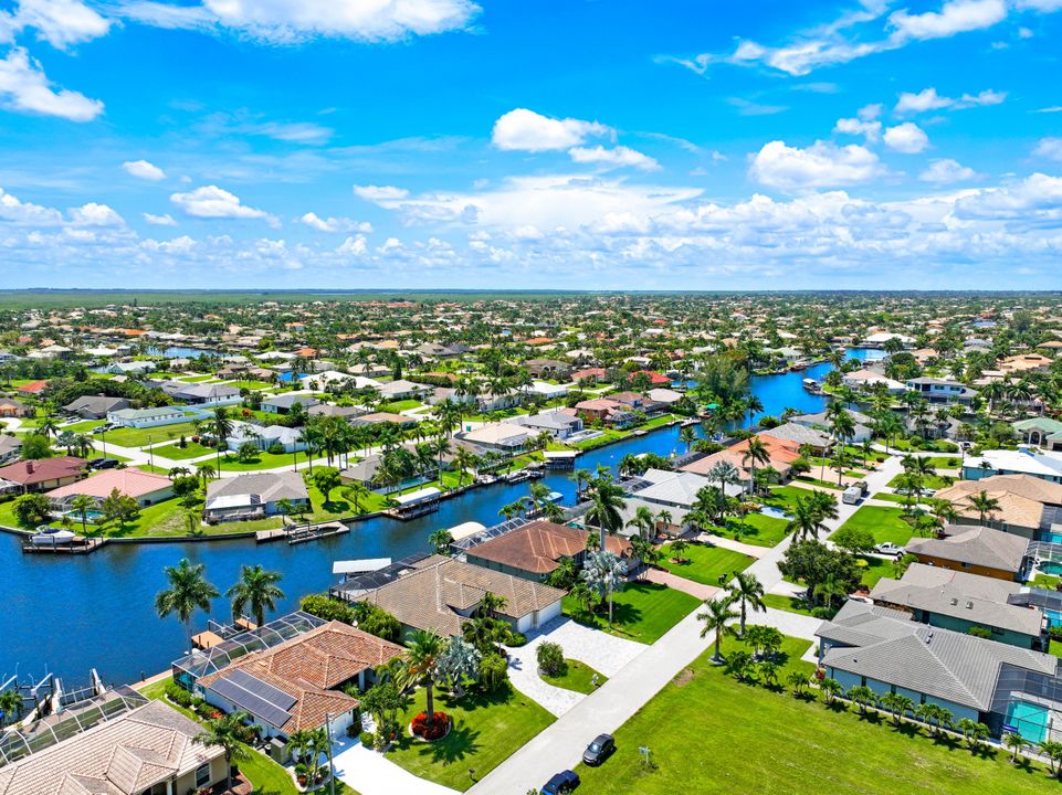 5334 SW 22nd Pl, Cape Coral, FL 33914