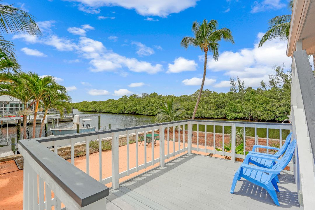 2825 Tern Ct, Saint James City, FL 33956