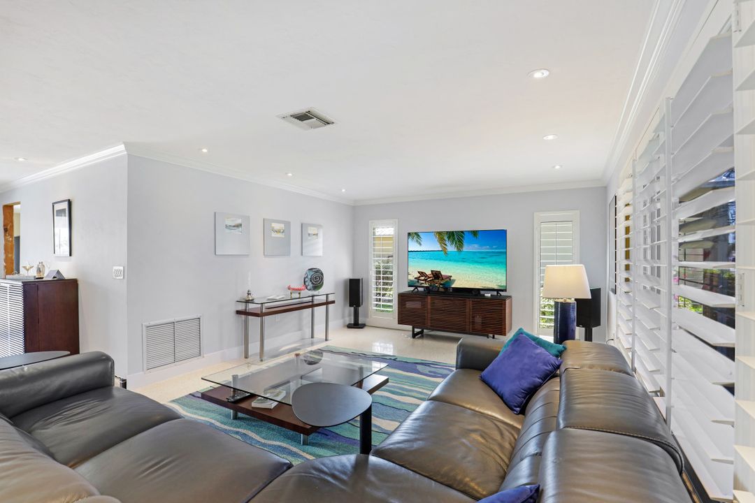 4929 SW 3rd Ave, Cape Coral, FL 33914