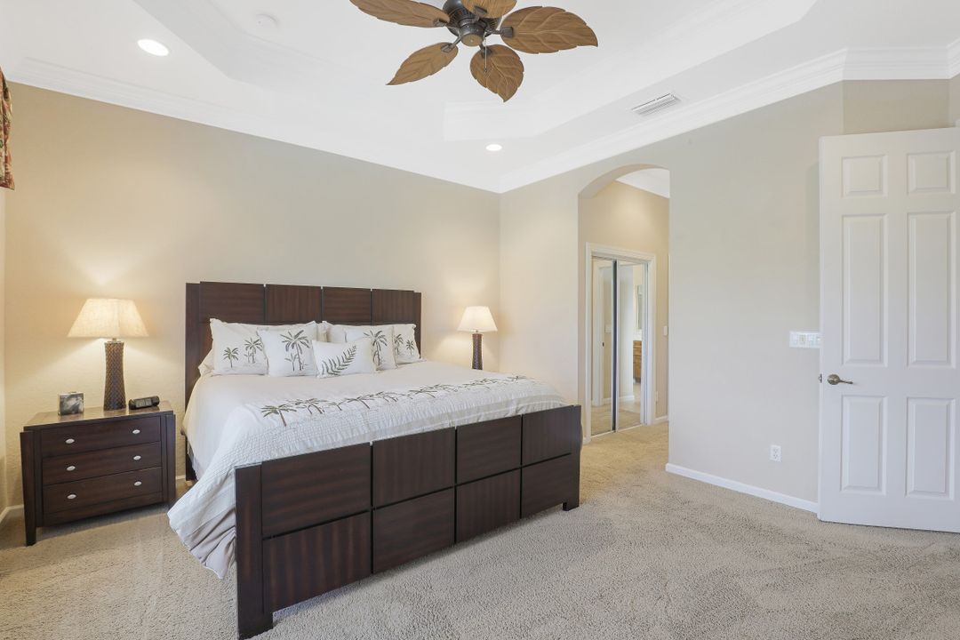 9167 Shale Ct, Naples, FL 34120