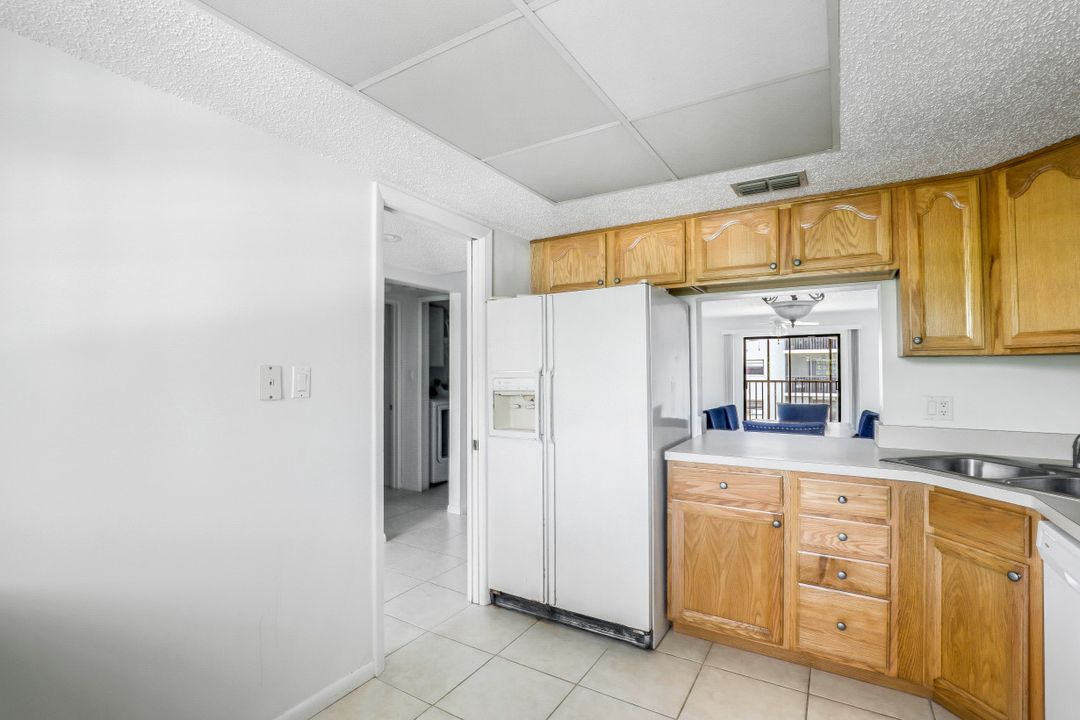 9395 Pennsylvania Ave  #9, Bonita Springs, FL 34135