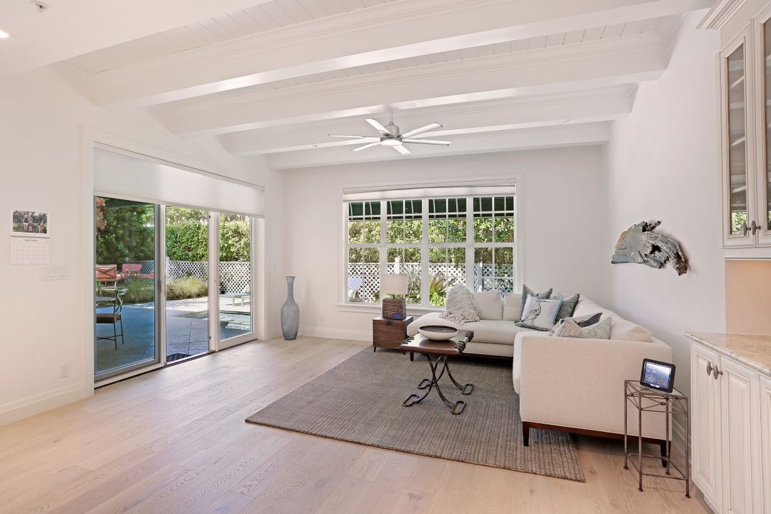 3725 Rachel Ln, Naples, FL 34103