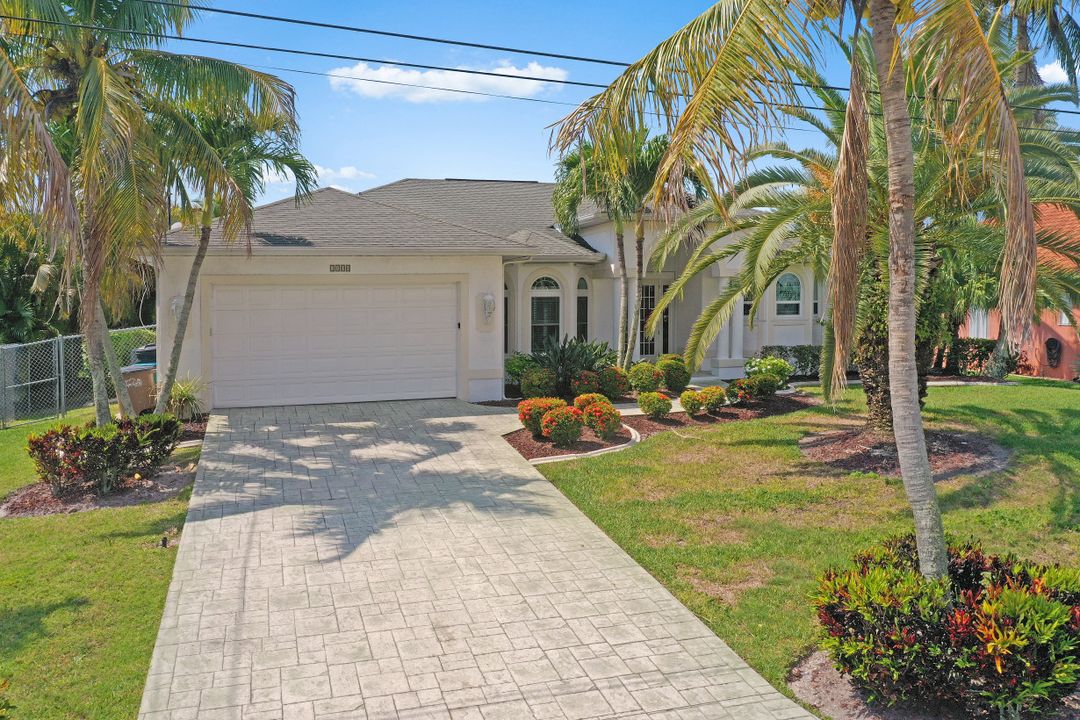 2108 SW 40th Terrace, Cape Coral, FL 33914