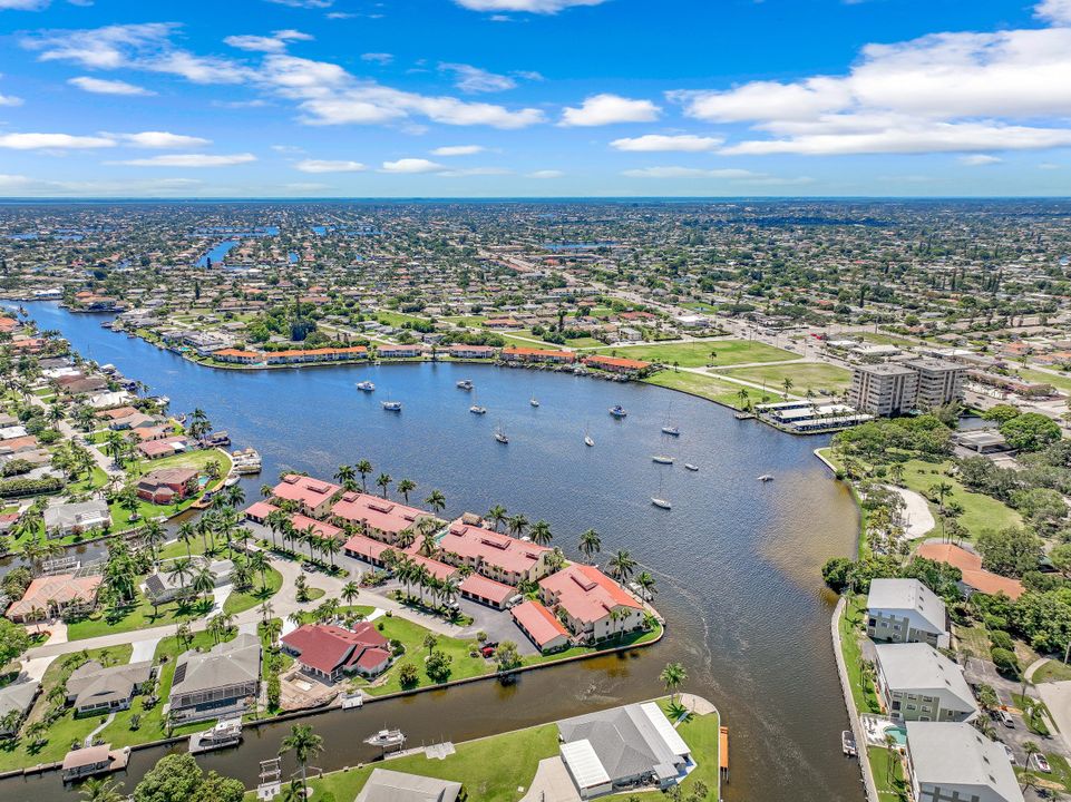 5118 York Ct, Cape Coral, FL 33904