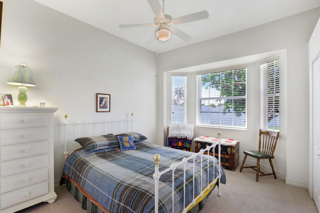 3023 SE 8th Ave, Cape Coral, FL 33904