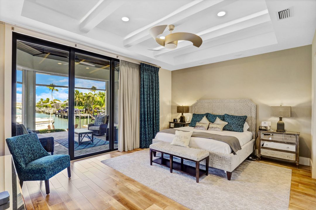 601 Crescent St, Marco Island, FL 34145