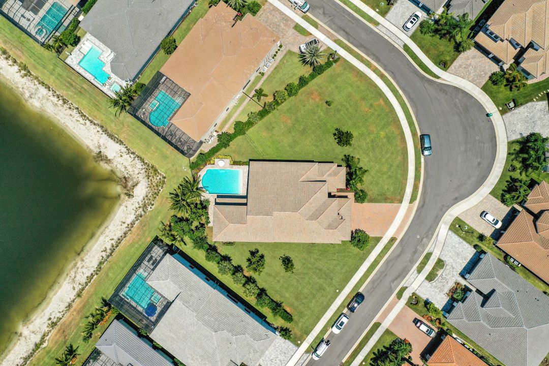 4600 Azalea Dr, Naples, FL 34119