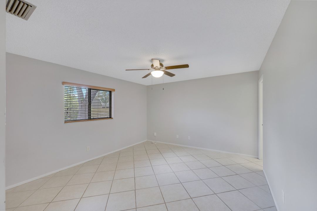 218 SW 34th Terrace, Cape Coral, FL 33914
