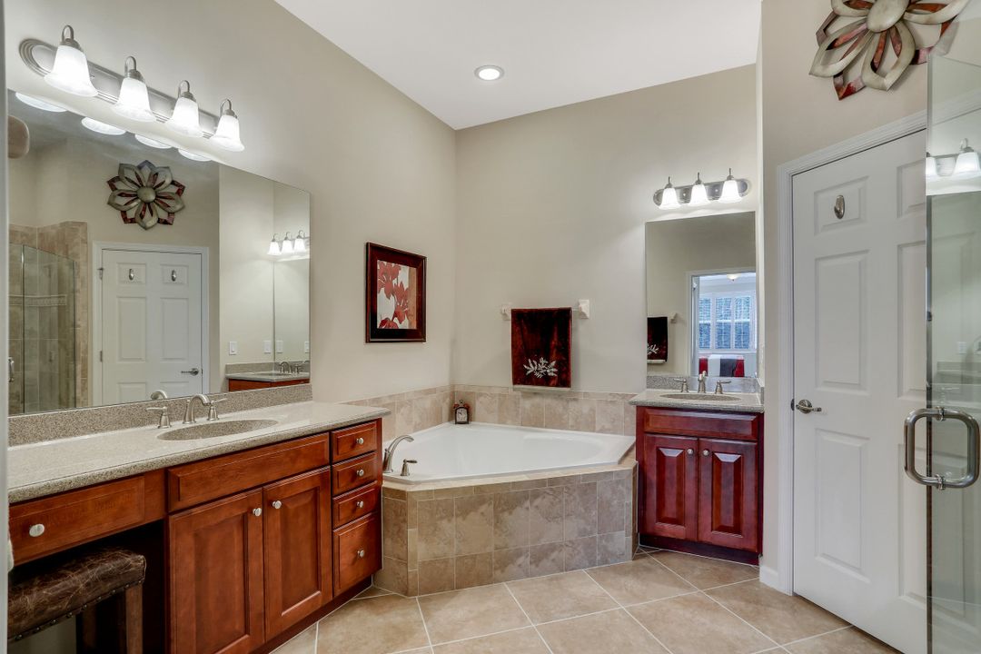 9508 Ironstone Terrace #201, Naples, FL 34120