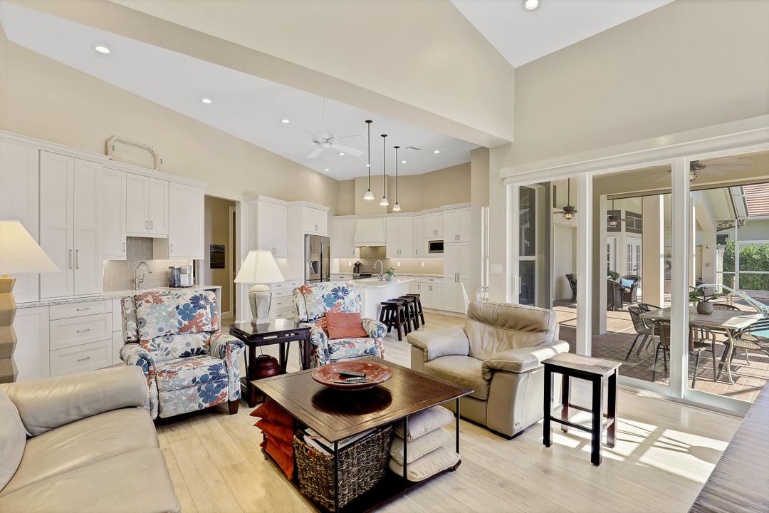 264 Rockhill Ct, Marco Island, FL 34145