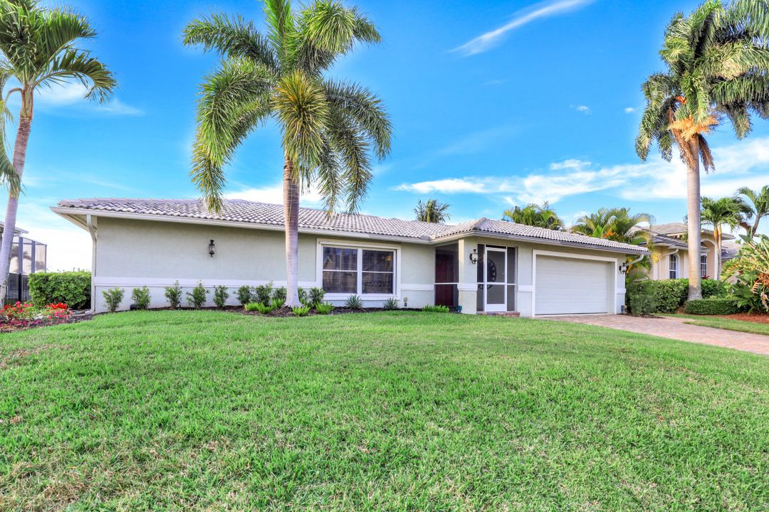 1552 Buccaneer Ct, Marco Island, FL 34145