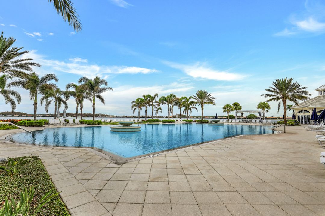 20733 Corkscrew Shores Blvd, Estero, FL 33928