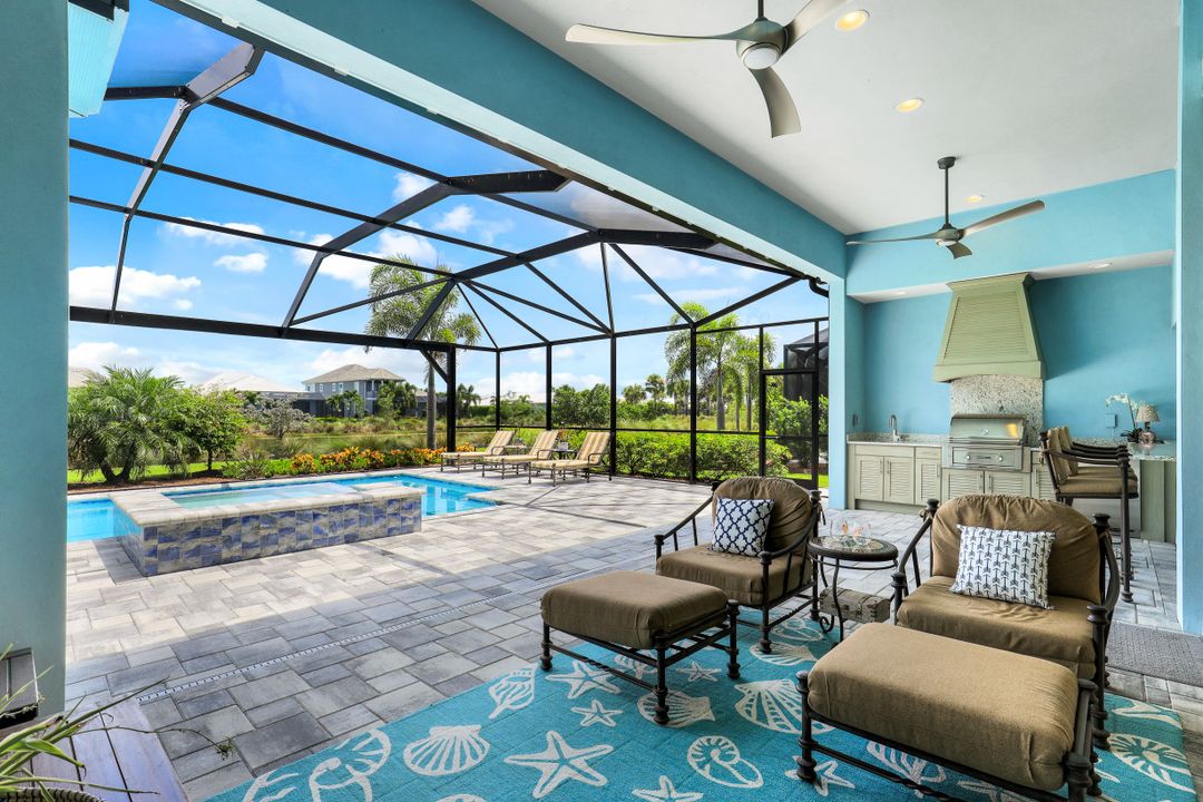 5771 Clarendon Dr, Naples, FL 34113