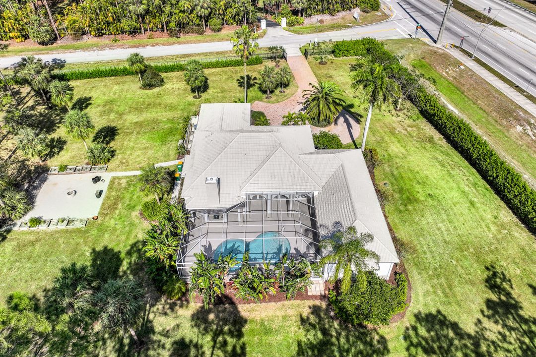 4040 1st Ave SW, Naples, FL 34119