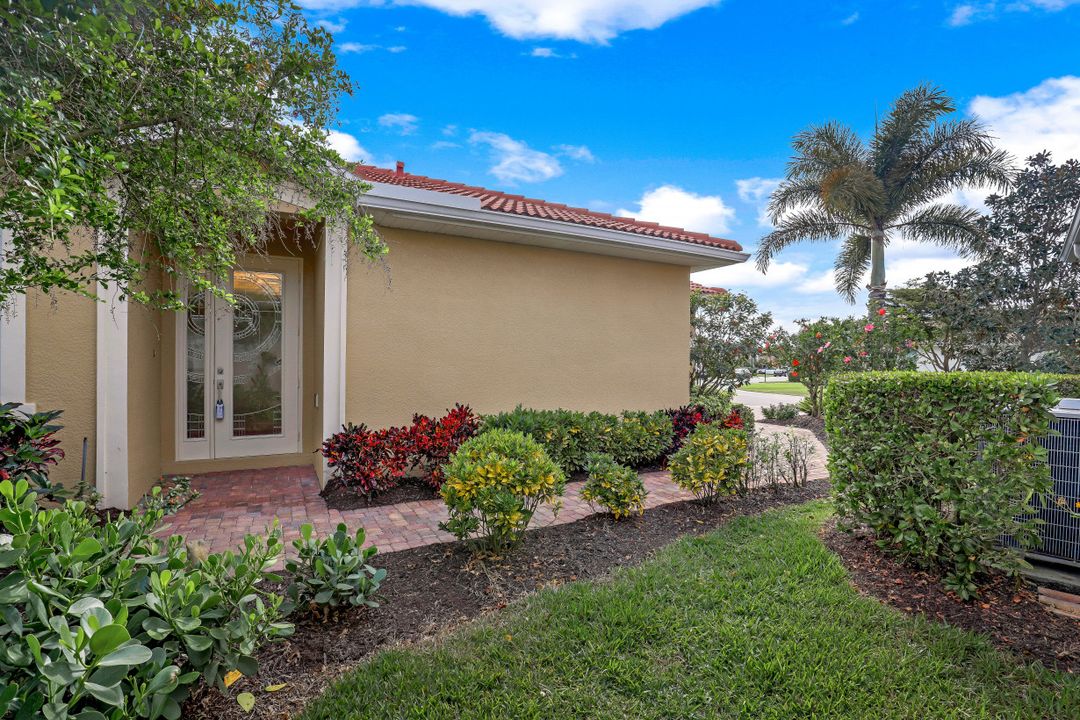 19734 Tesoro Way, Estero, FL 33967