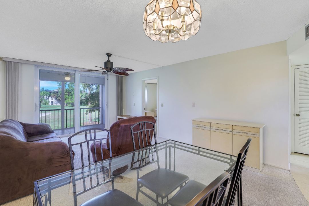 160 Turtle Lake Ct #204, Naples, FL 34105