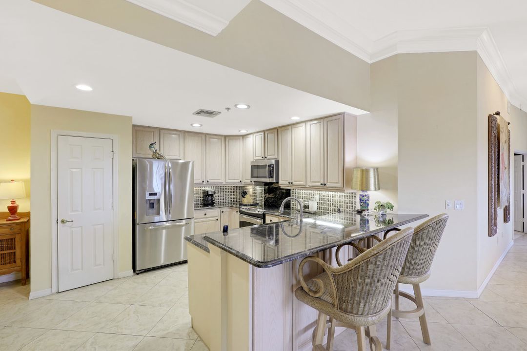 4120 Bayhead Dr #306, Bonita Springs, FL 34134