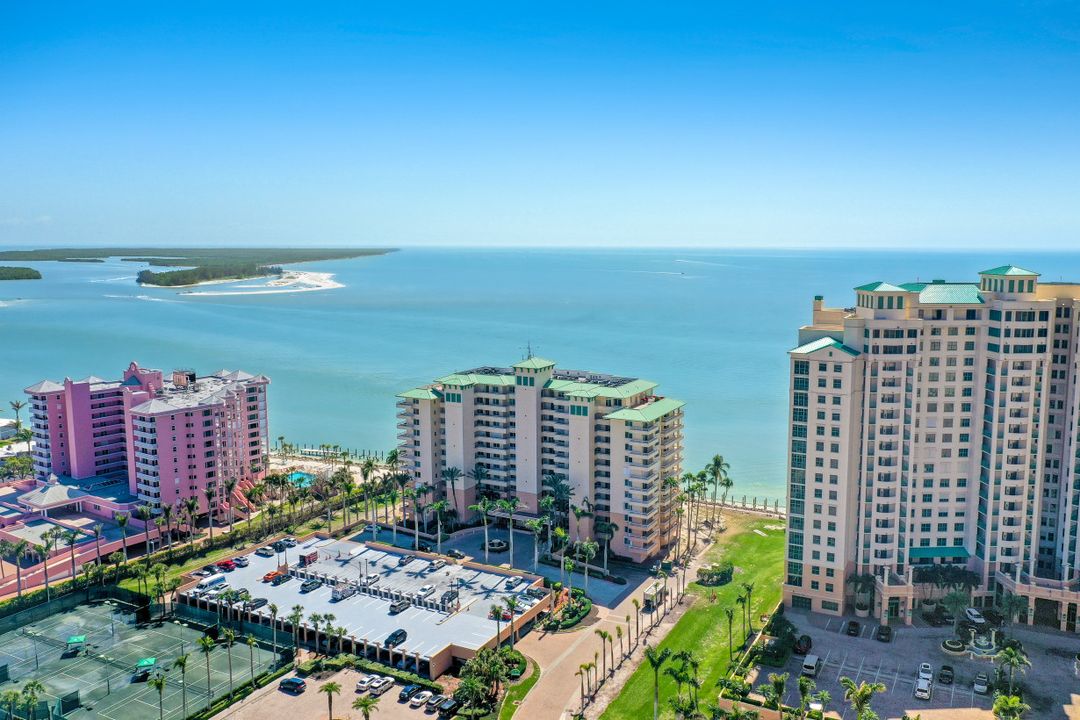 990 Cape Marco Dr #507, Marco Island, FL 34145