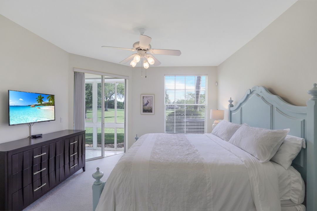 2140 Arielle Dr #407, Naples, FL 34109