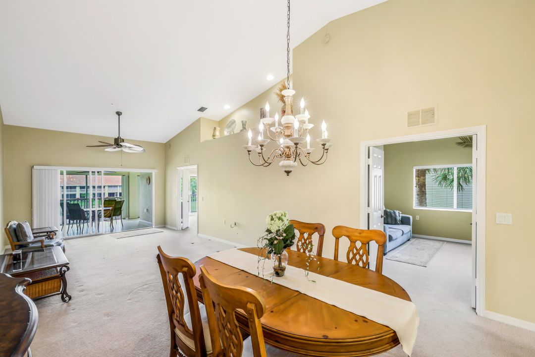 2386 Magnolia Ln #16, Naples, FL 34112