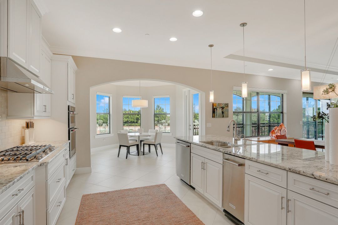 16452 Carrara Way #301, Naples, FL 34110