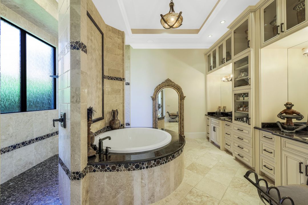 590 S Heathwood Dr, Marco Island, FL 34145