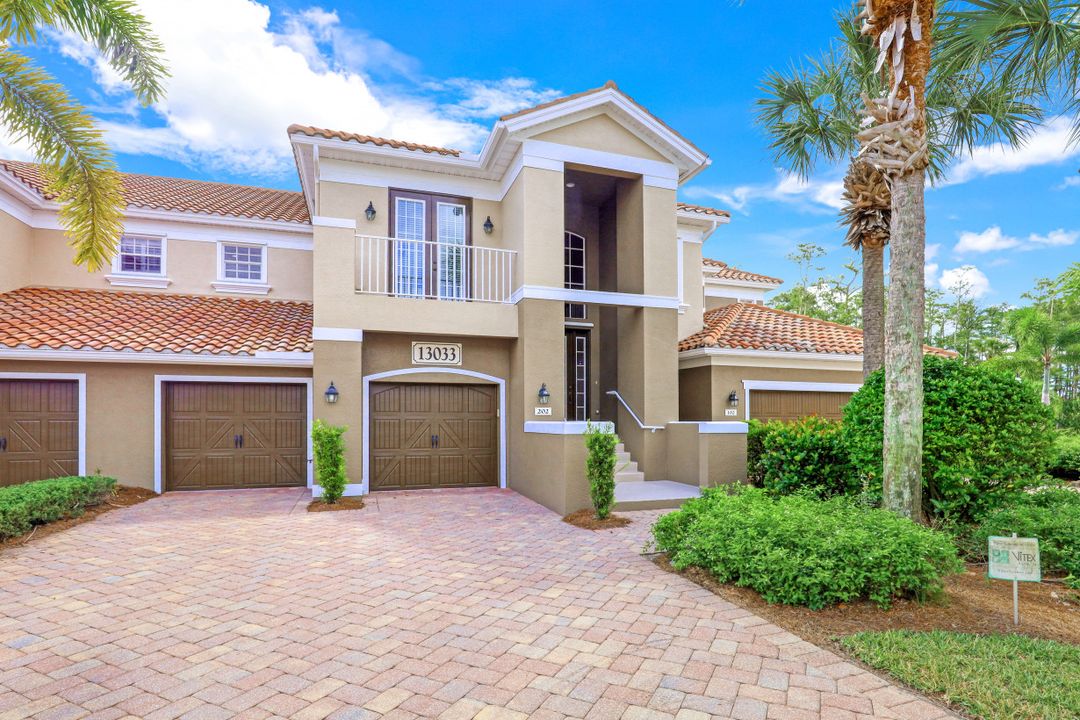 13033 Pennington Pl #202, Fort Myers, FL 33913