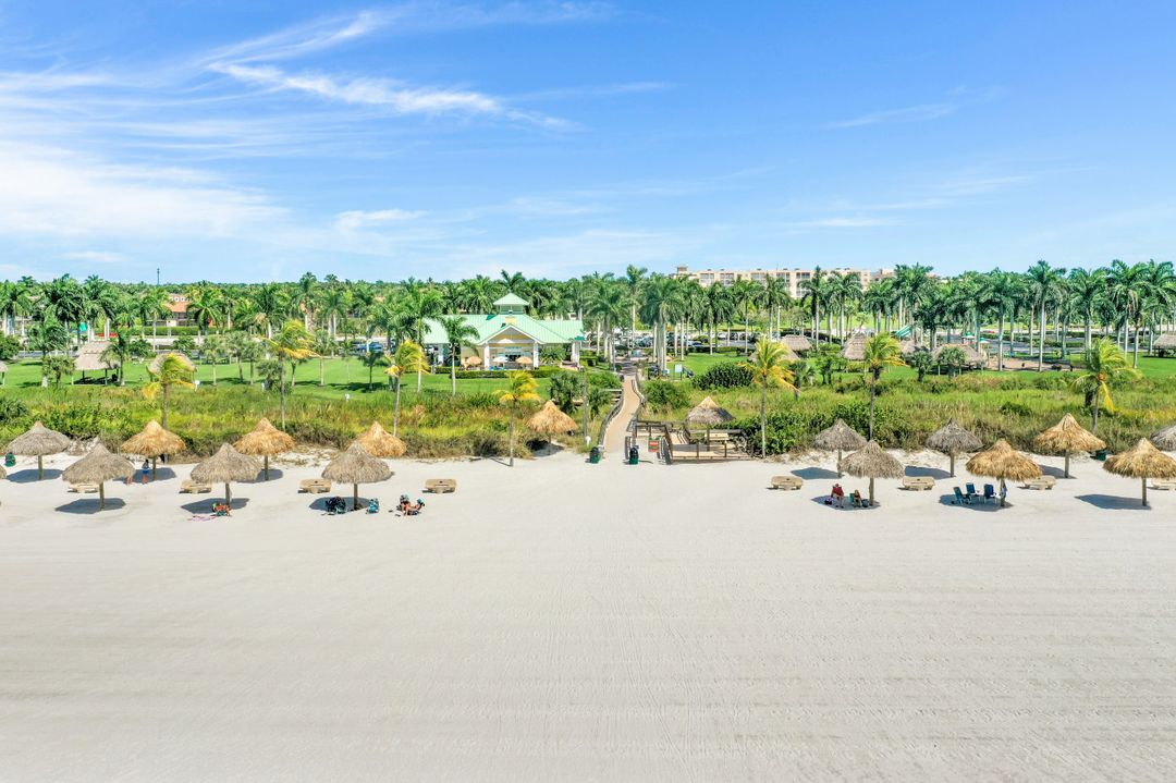 288 Grapewood Ct, Marco Island, FL 34145