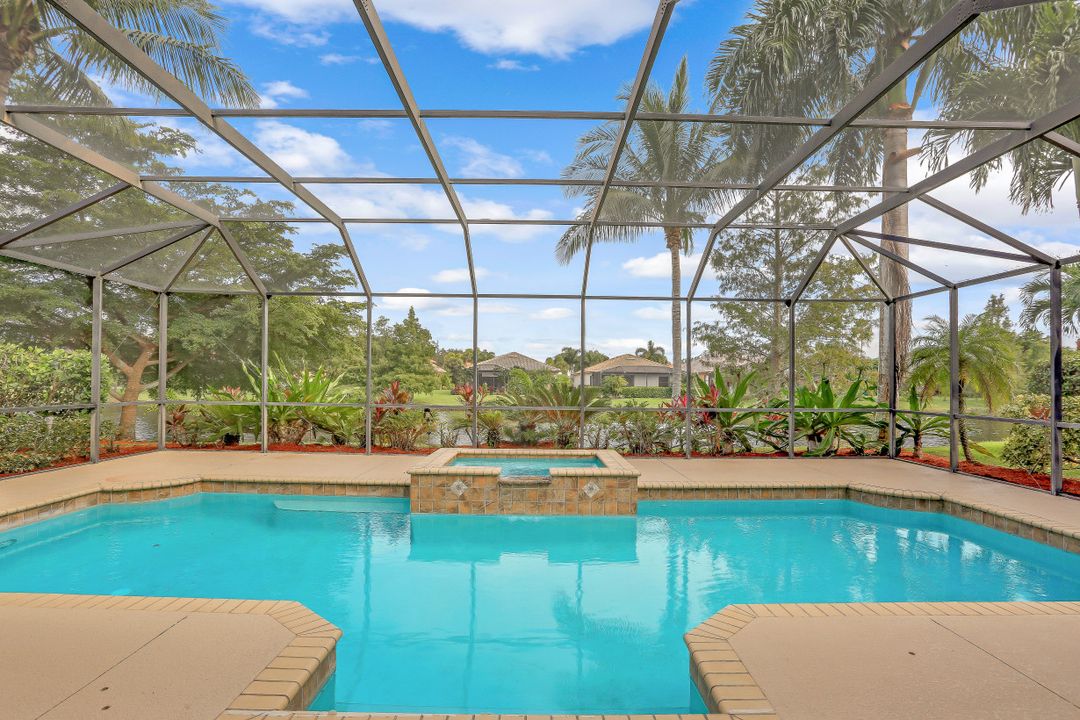 12435 Country Day Cir, Fort Myers, FL 33913