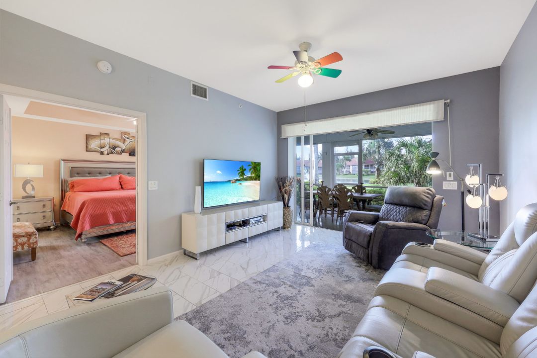 2365 Bayou Ln #3, Naples, FL 34112